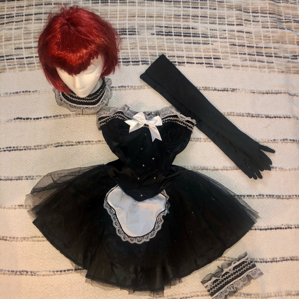 French Maid Costume 🖤